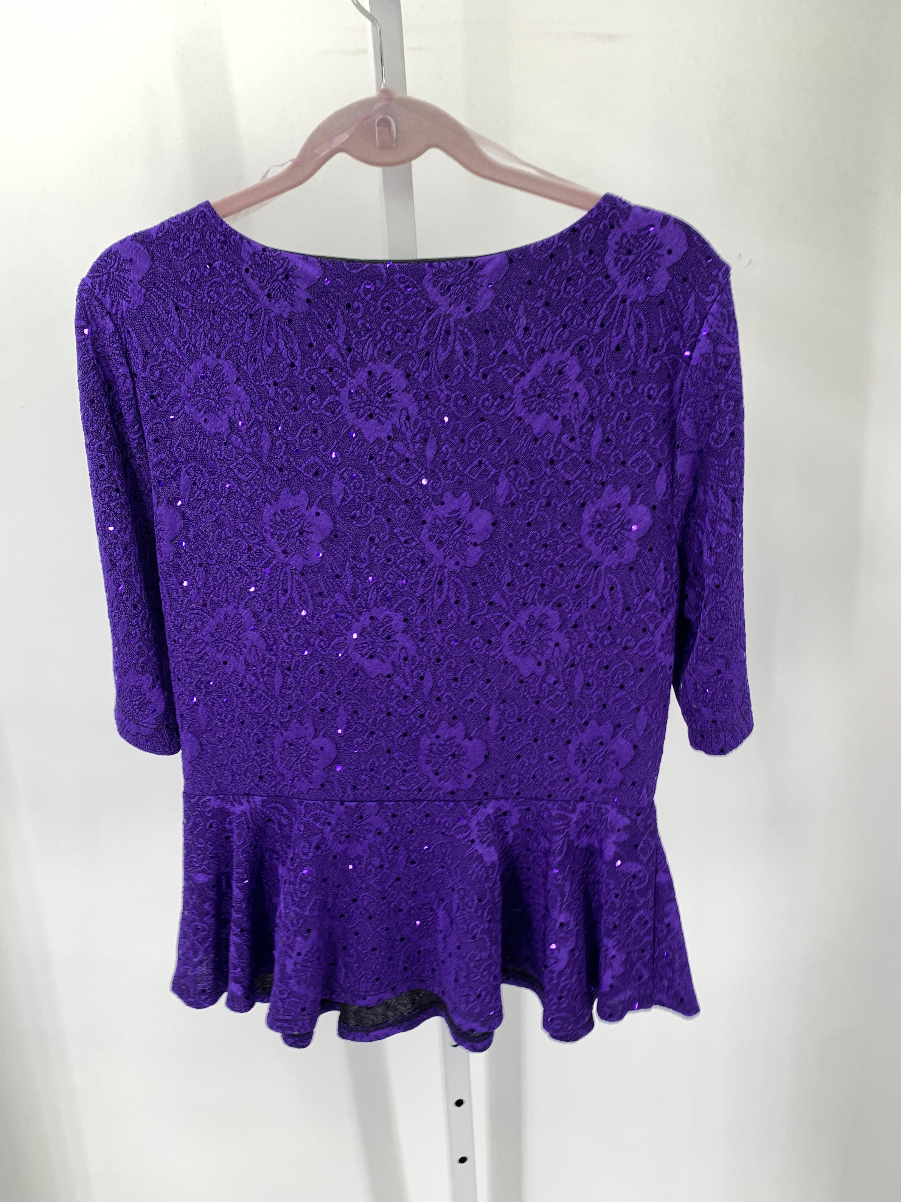 connected apparel Size Extra Large Misses Short Sleeve Shirt