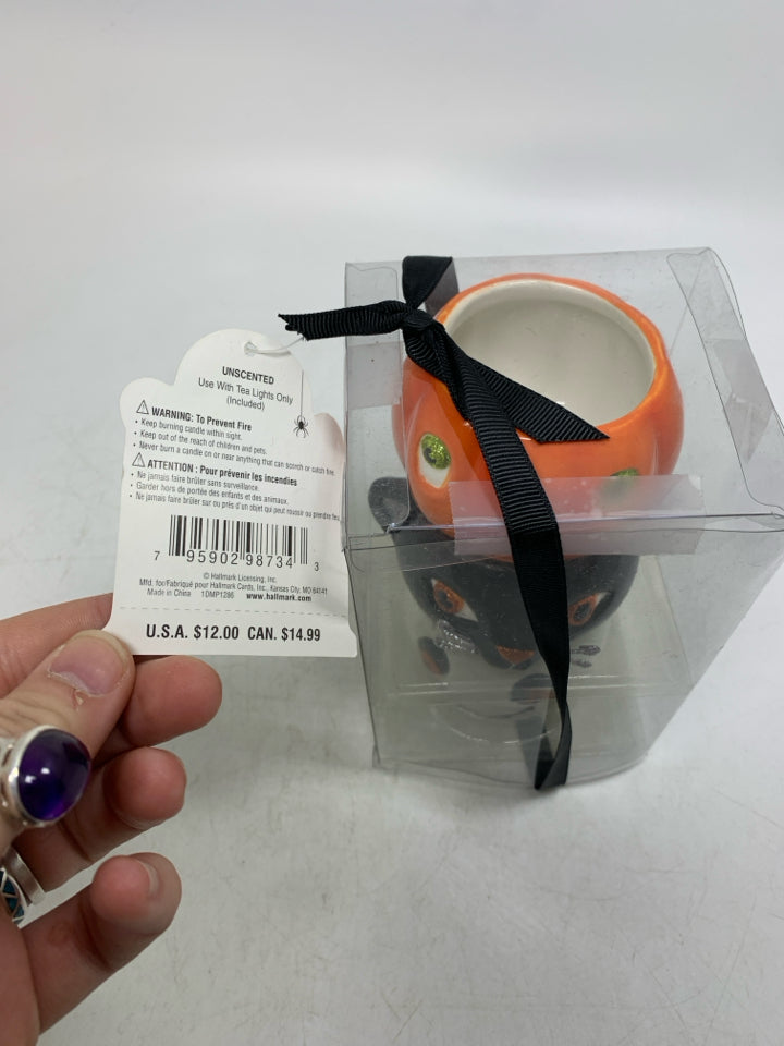 3 TEA LIGHT HOLDERS IN PACKAGE HALLMARK SKULL,JACKO LANTERN,CAT.