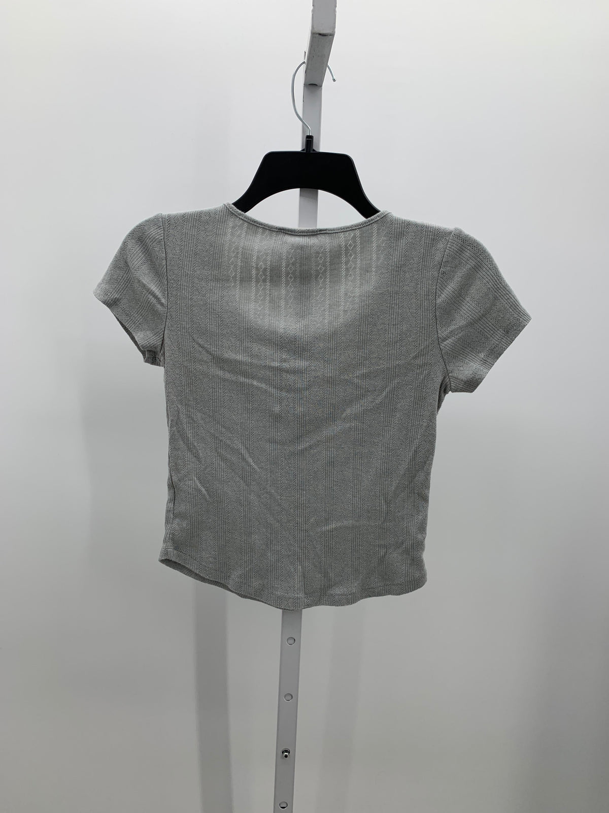 Pink Rose Size Small Juniors Short Sleeve Shirt