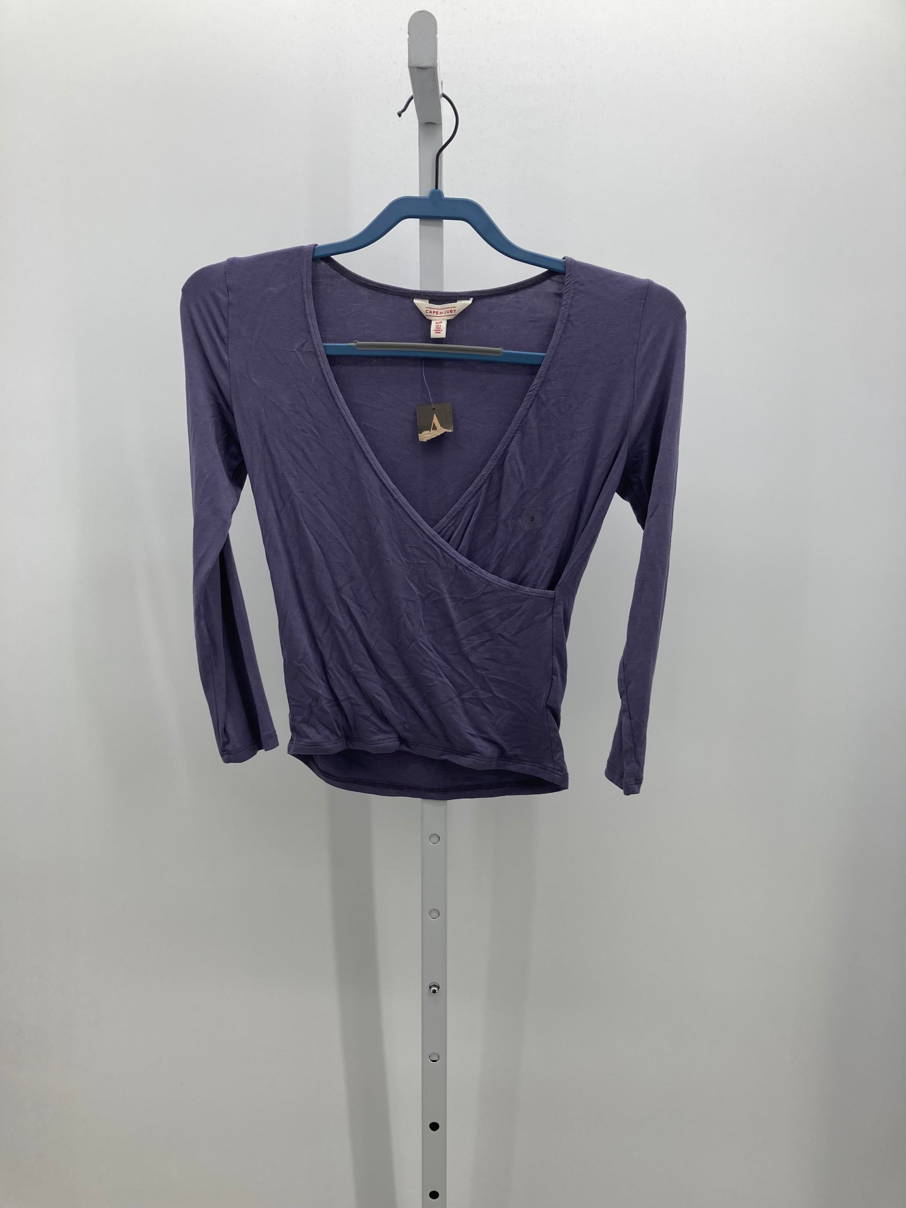 Size Small Juniors Long Sleeve Shirt