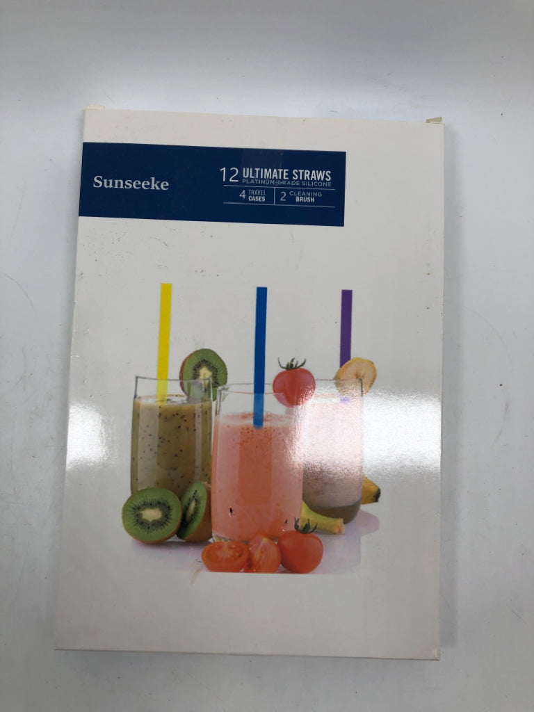 NIB TRAVEL SILICONE STRAWS.