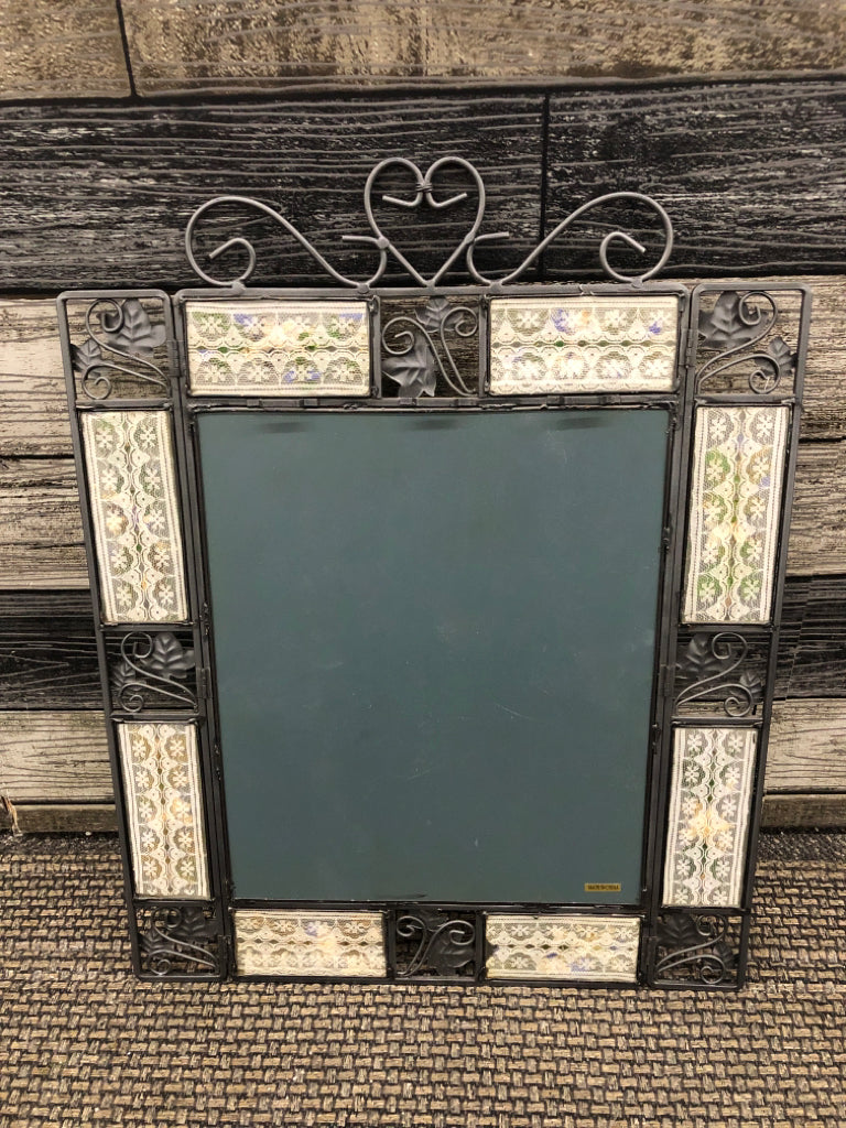 METAL MIRROR W/PRESSED FLOWER LACE DETAIL.