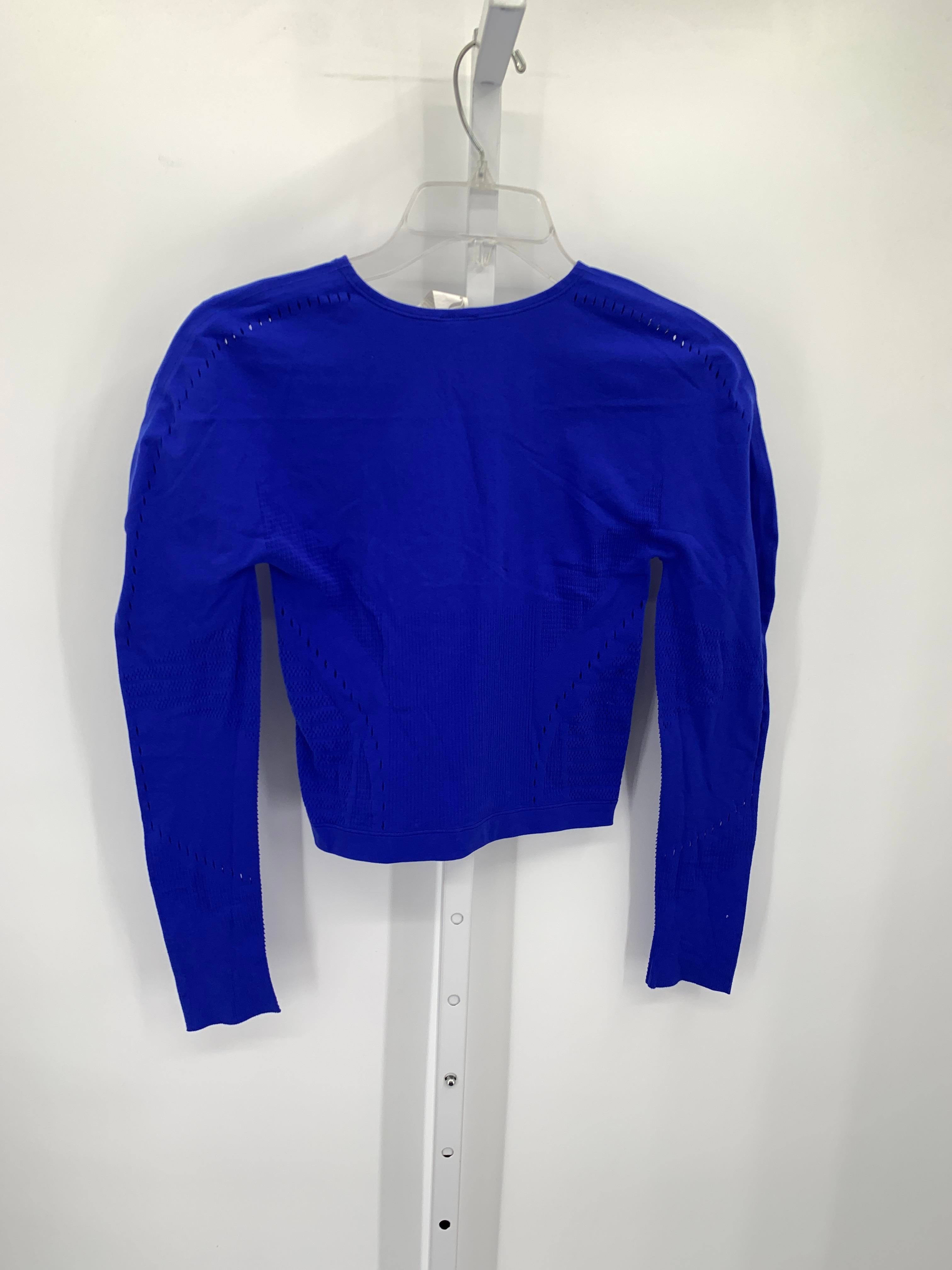 Fabletics Size Medium Misses Long Sleeve Shirt