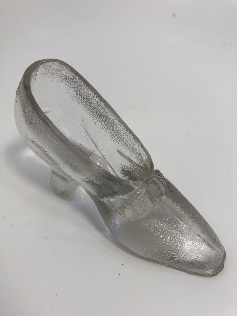 FROSTED CLEAR GLASS SLIPPER-GODINGER CRYSTAL LEGENDS.