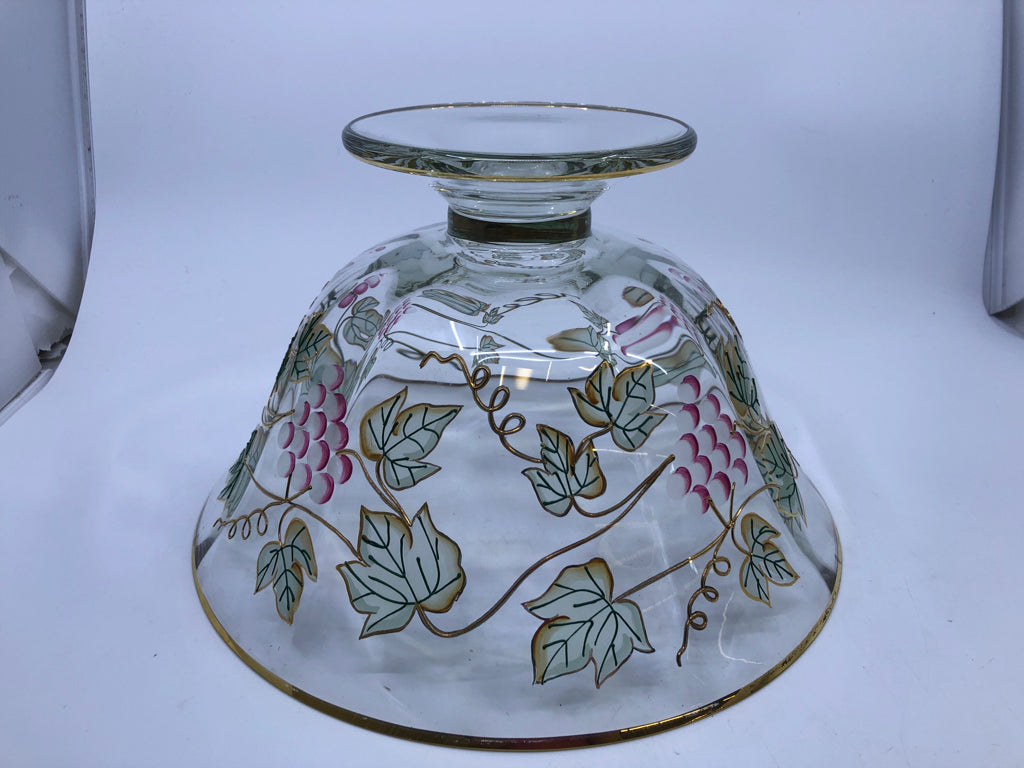 GRAPES EMBOSSED LARGE BOWL W/GOLD.