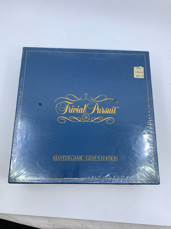 NIB TRIVIAL PURSUIT.