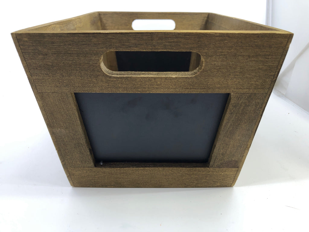 WOOD BASKET W CHALK BOARD LABEL AND HANDLES.