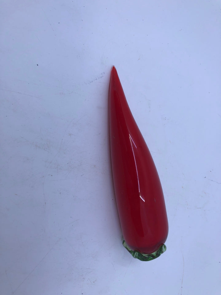 BLOWN GLASS RED CHILI PEPPER.