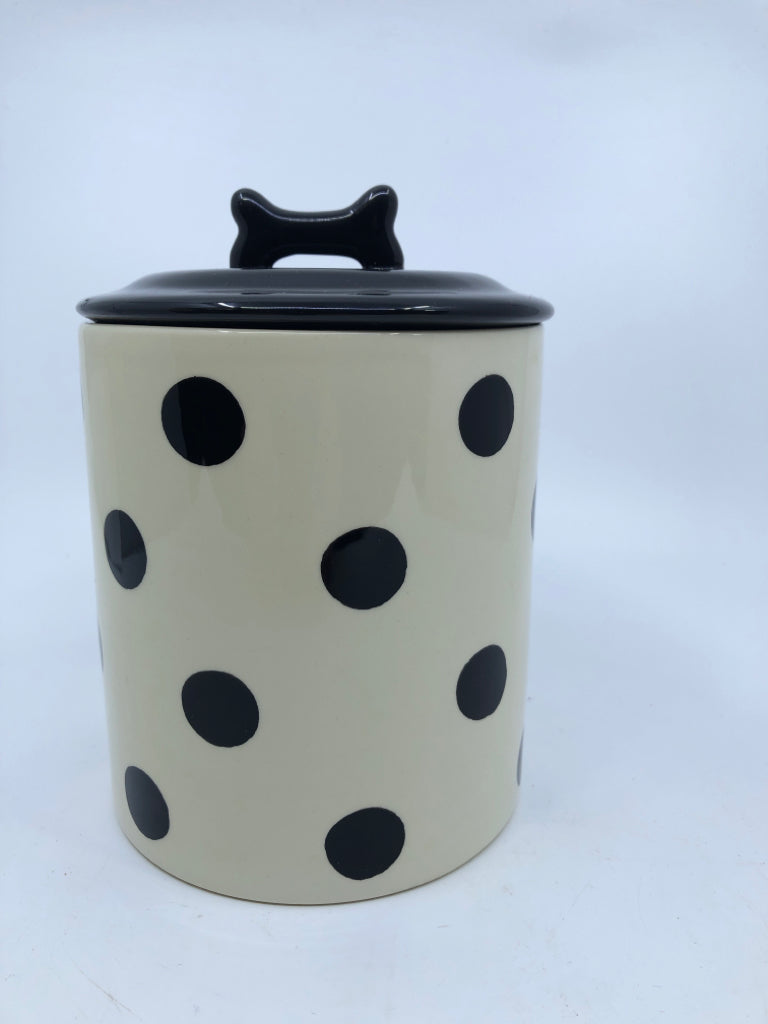 BLACK/WHITE POLKA DOT TREAT CANISTER.