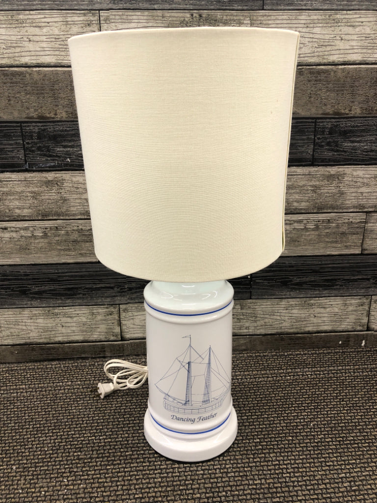 DANCING FEATHER SAILBOAT WHITE BASE W/WHITE SHADE.