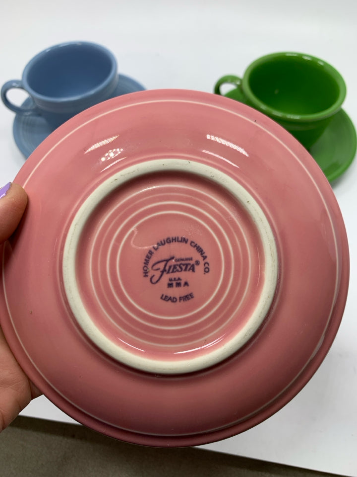 6PC SVC 3 ASSORTED COLORS TEACUPS & SAUCERS.