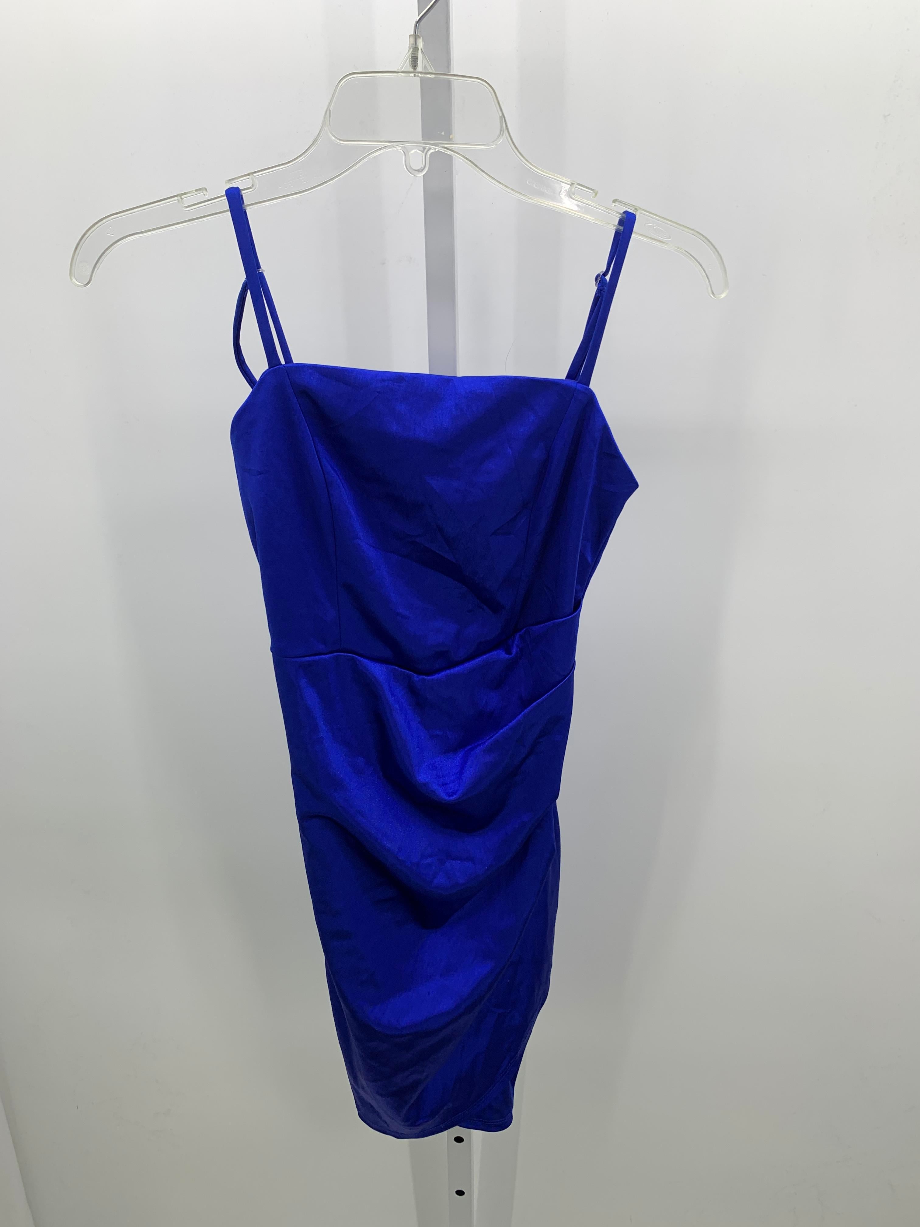Size X Small Juniors Sleeveless Dress