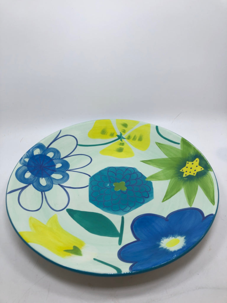 BLUE FLORAL PLATTER.