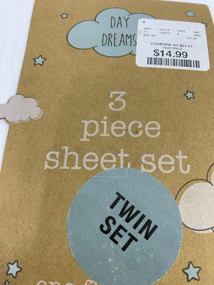 NIP WHITE 3PC TWIN SHEET SET.