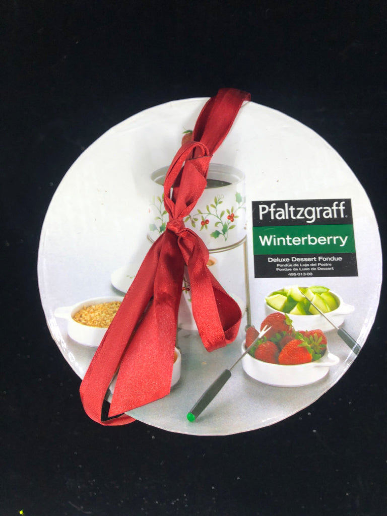 NIB PFALTZGRAFF WINTERBERRY FONDUE SET.