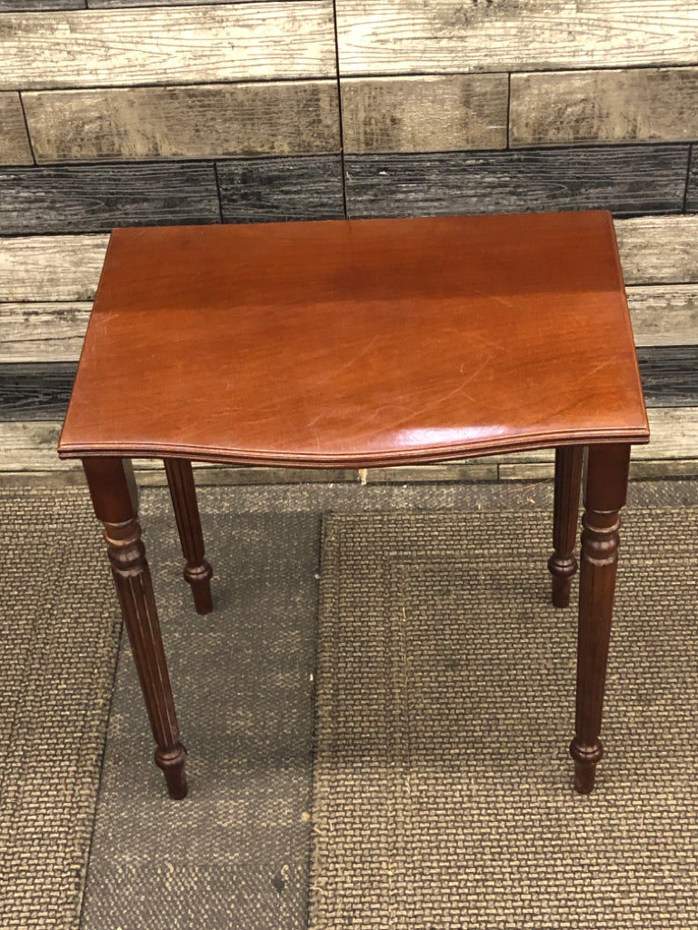 3PC DRK WOOD NESTING END TABLES.