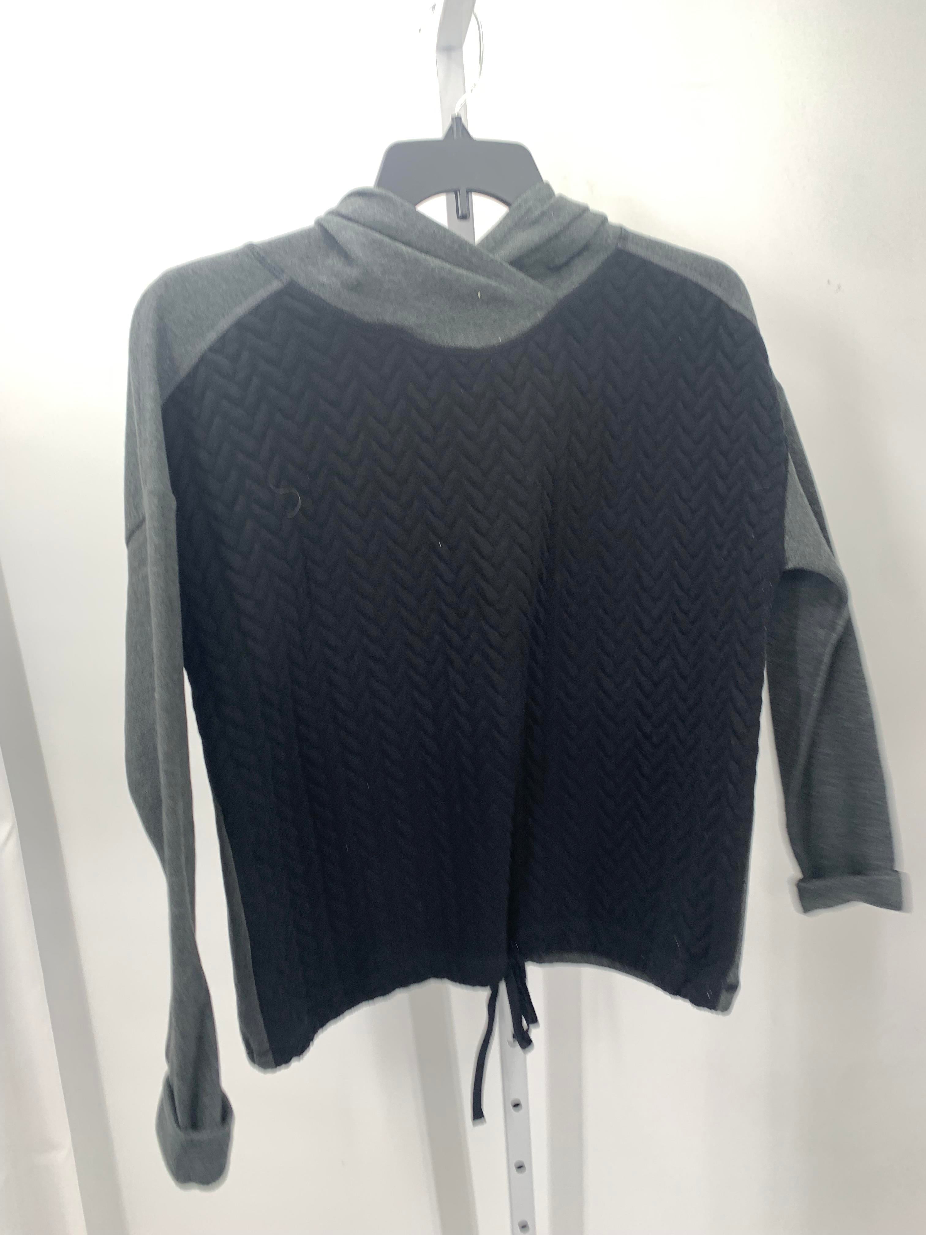 St. Johns Bay Size Large Misses Long Sleeve Shirt