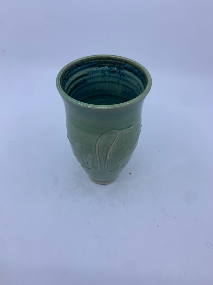 GREEN POTTERY VASE.