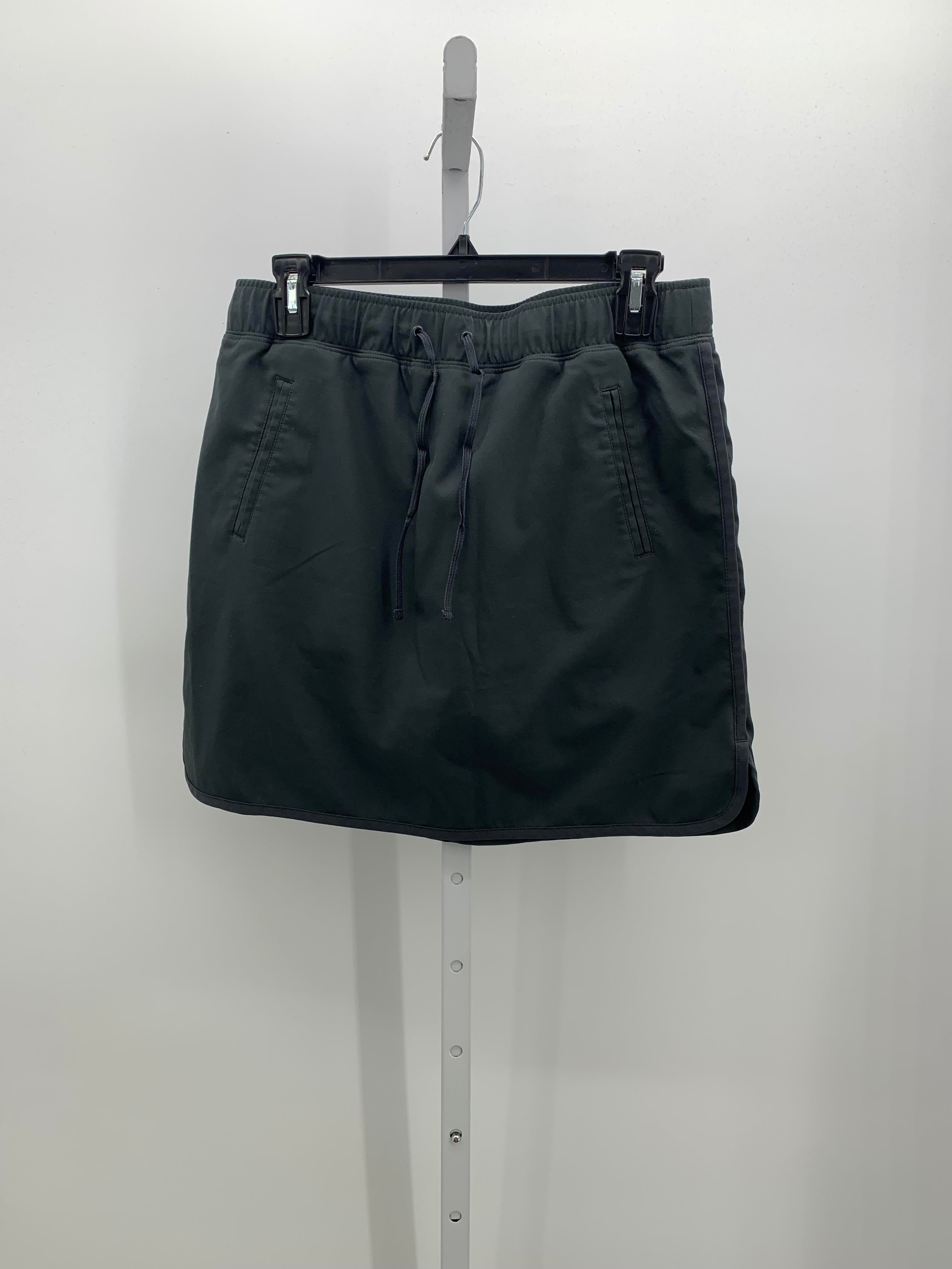 Made for Life Size Medium Misses Skirt