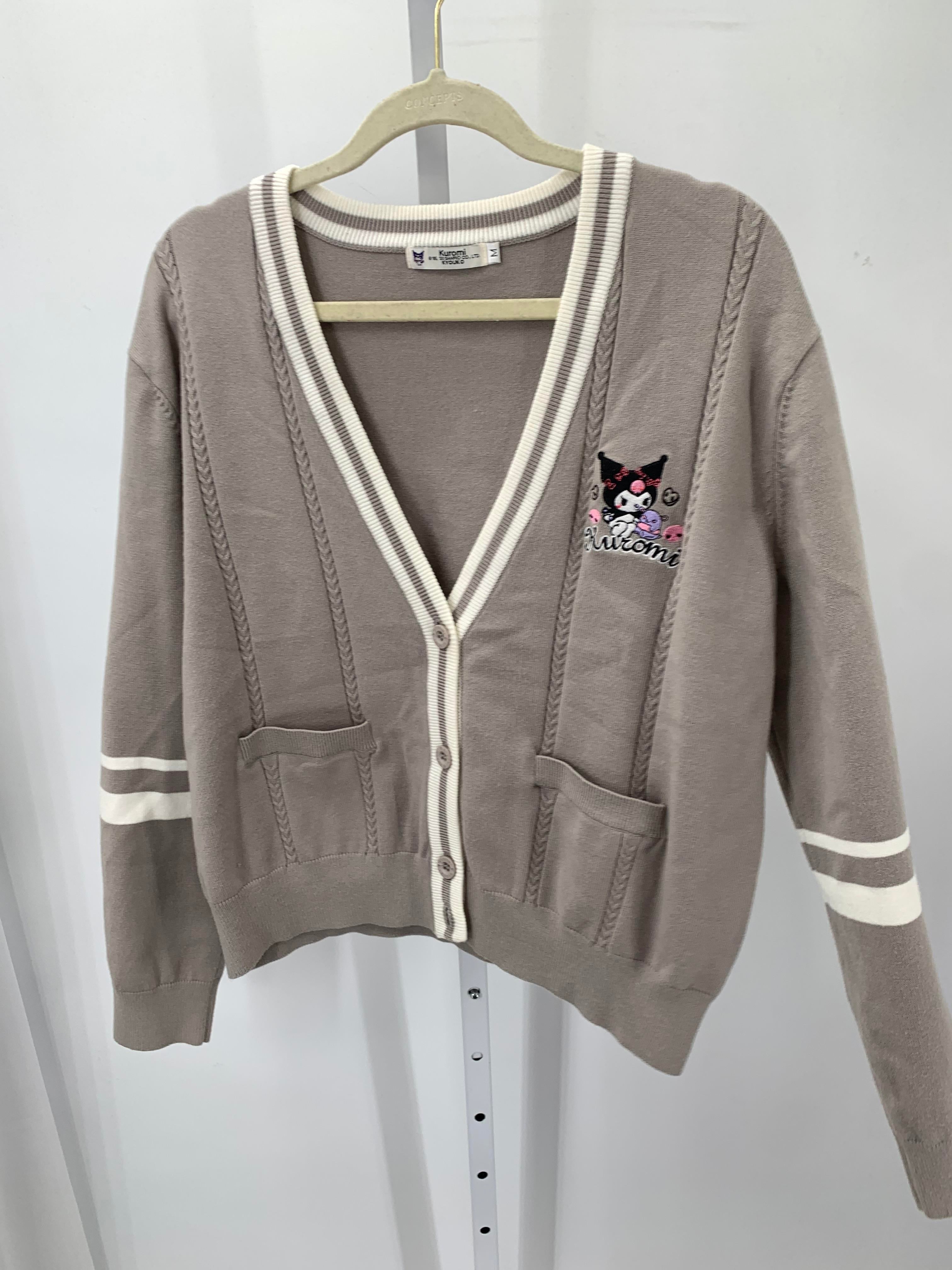 Size Medium Juniors Cardigan
