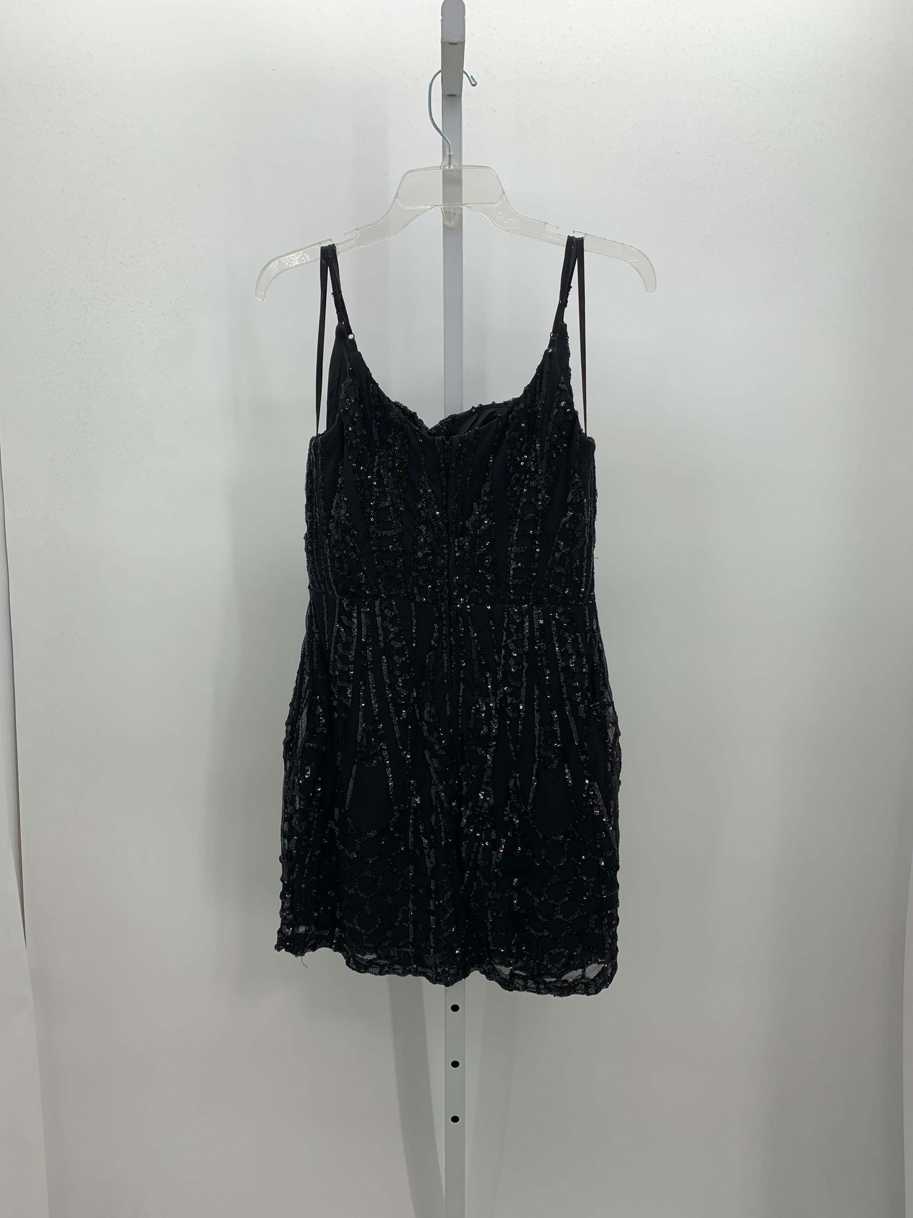 Size 13/14 Juniors Sleeveless Dress