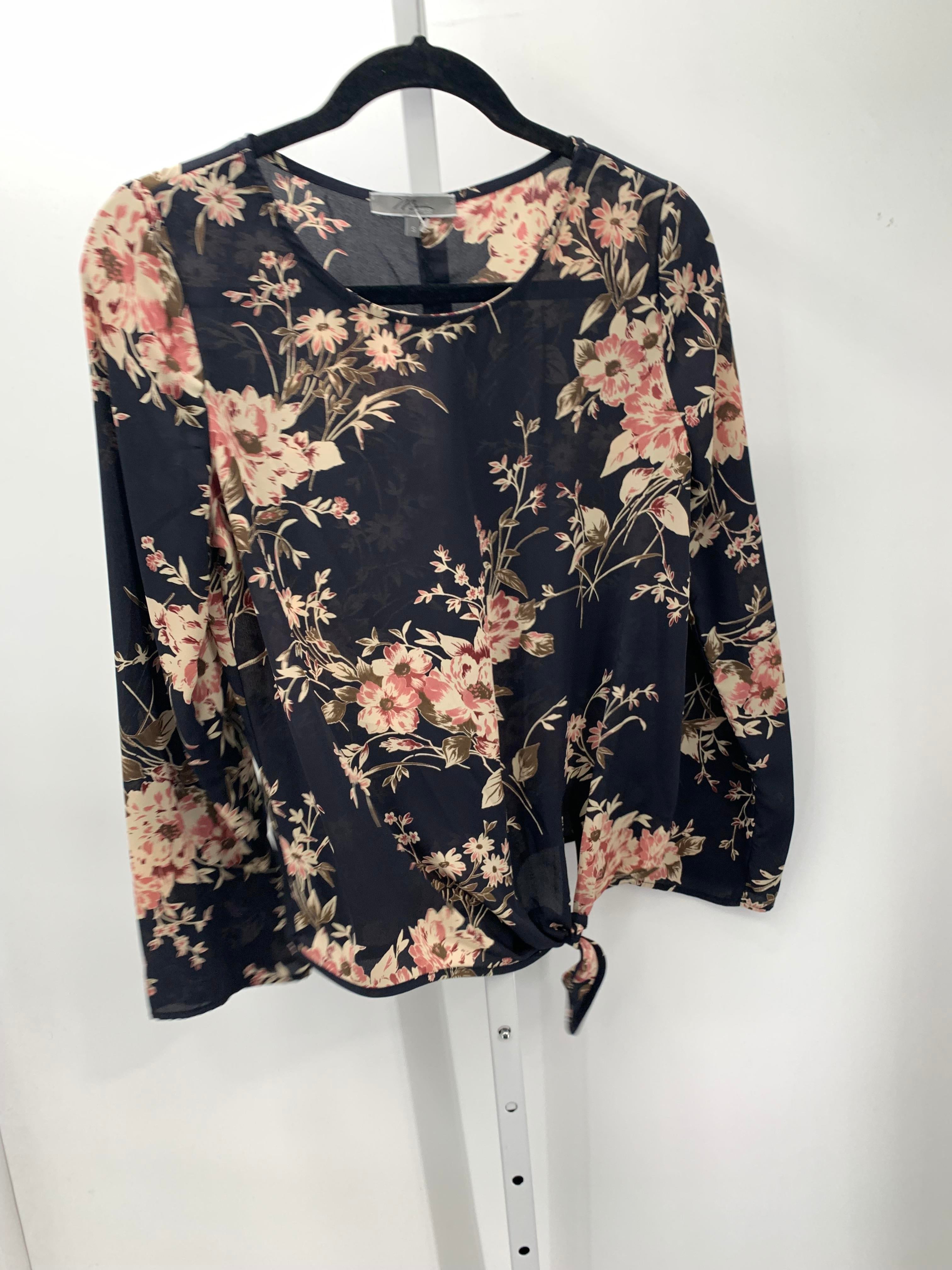 Mia & Tess Size Small Misses Long Sleeve Shirt