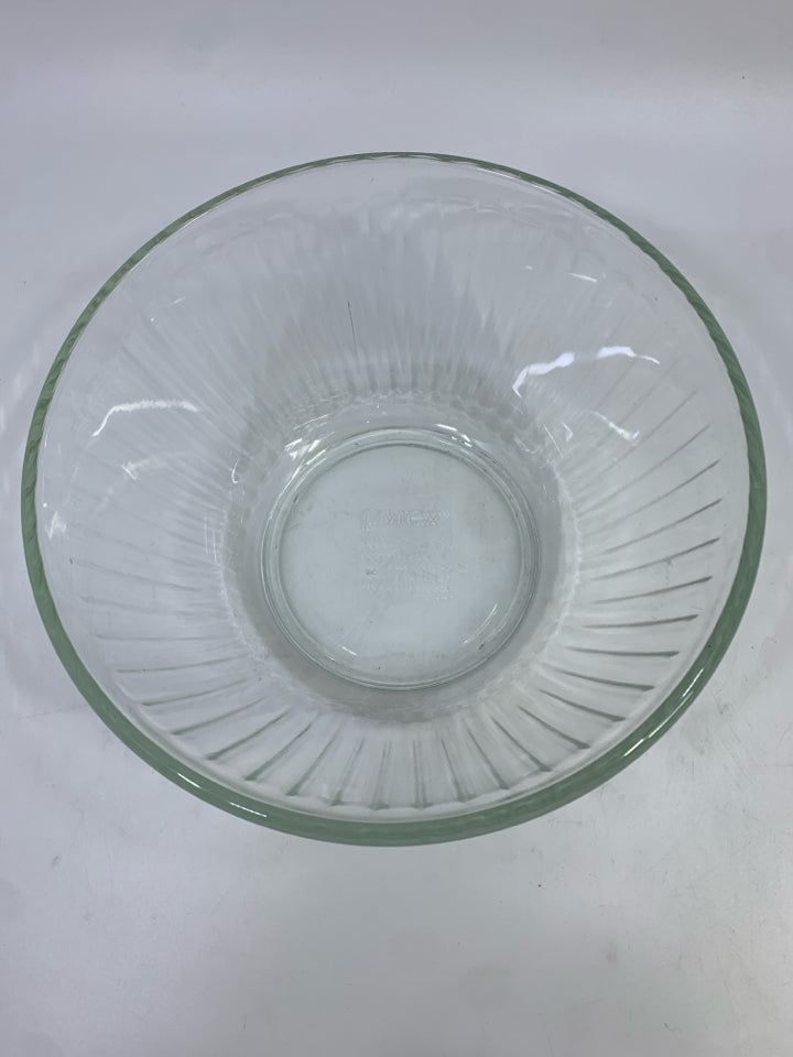 PYREX MIXING BOWL.