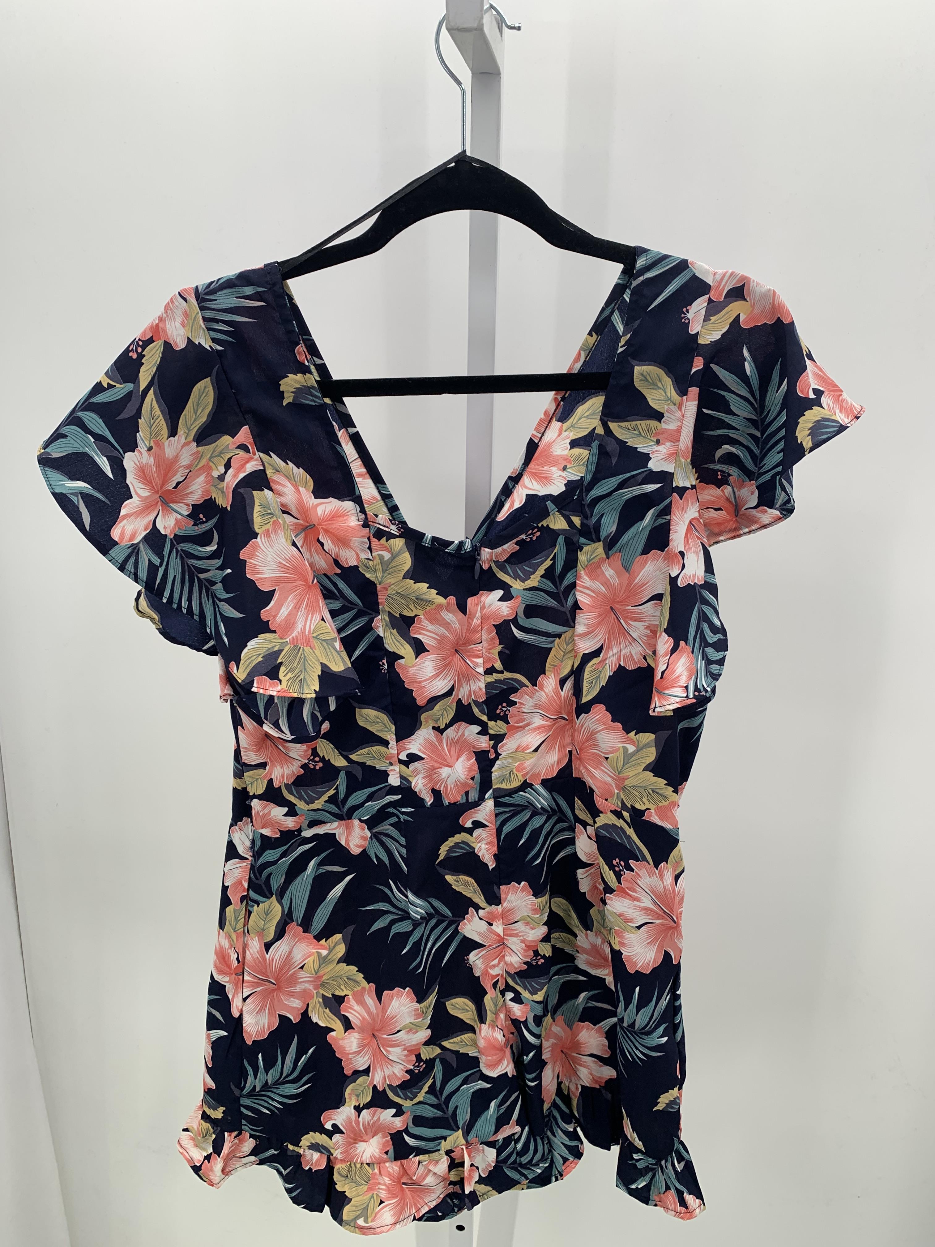 um Gee Size Small Juniors Romper