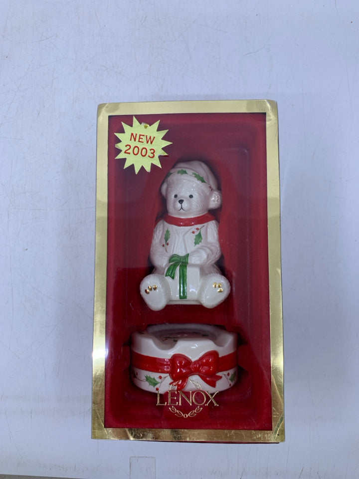 LENOX TEDDY BEAR SALT & PEPPER.