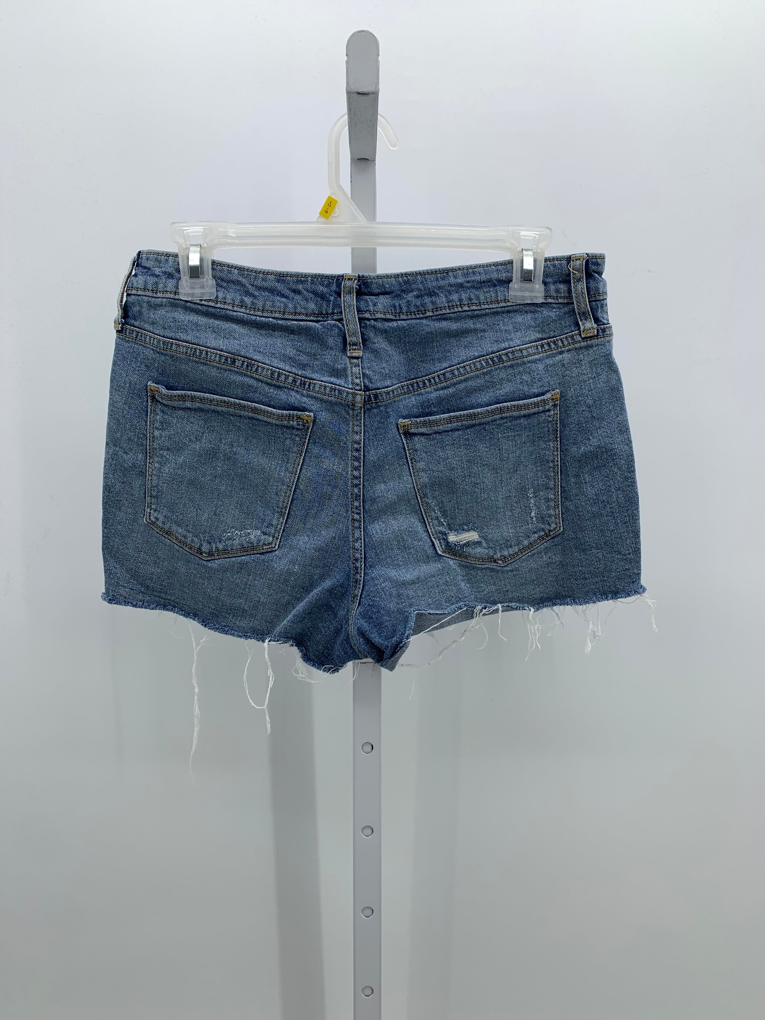 Universal Thread Size 10 Misses Shorts