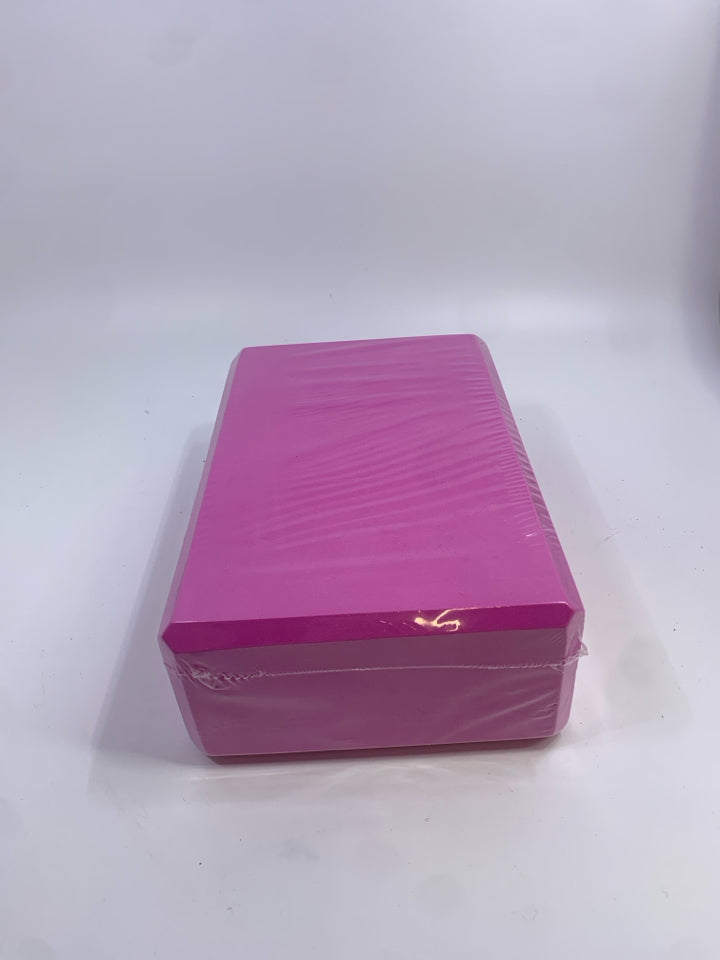 NIP PINK YOGA FOAM BLOCK.