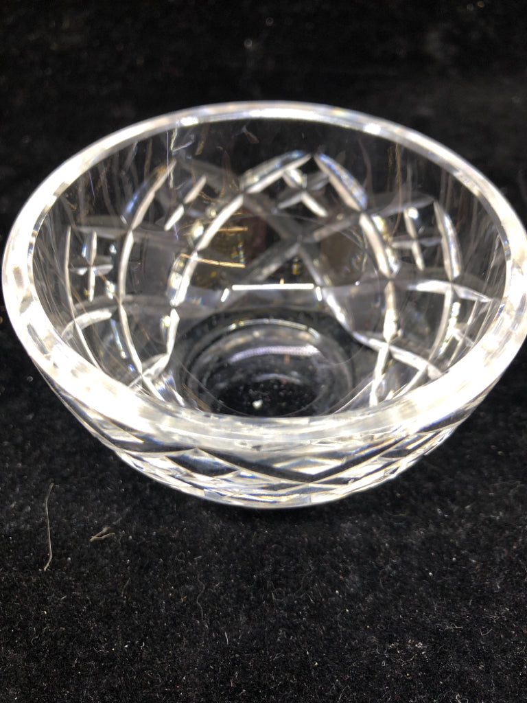 SMALL WATERFORD CRYSTAL RING BOWL.