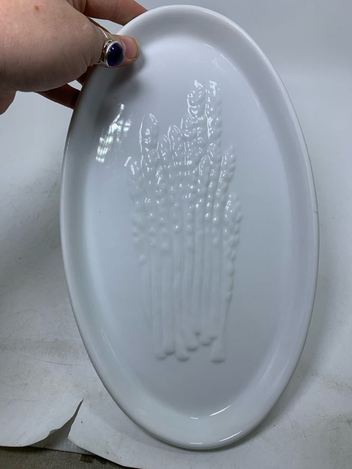 OVAL ASPARAGUS EMBOSSED PLATE.
