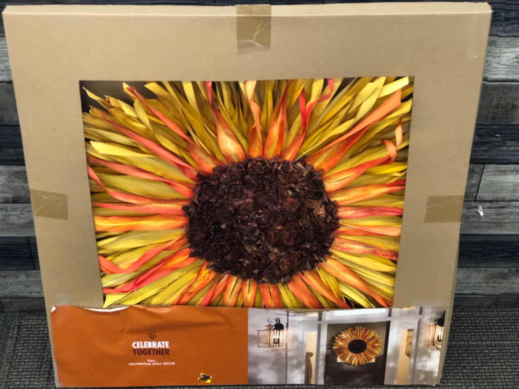 NIB SUNFLOWER WALL ART.