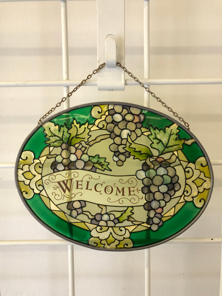 "WELCOME" COLORED GLASS GRAPE PATTERN WALL HANGING.