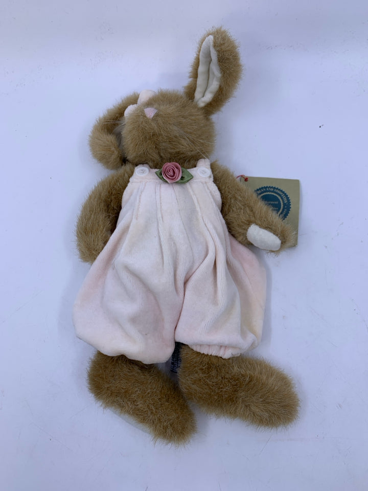 LIGHT BROWN BUNNY W/ PALE PINK JUMPSUIT BOYDS BEAR.