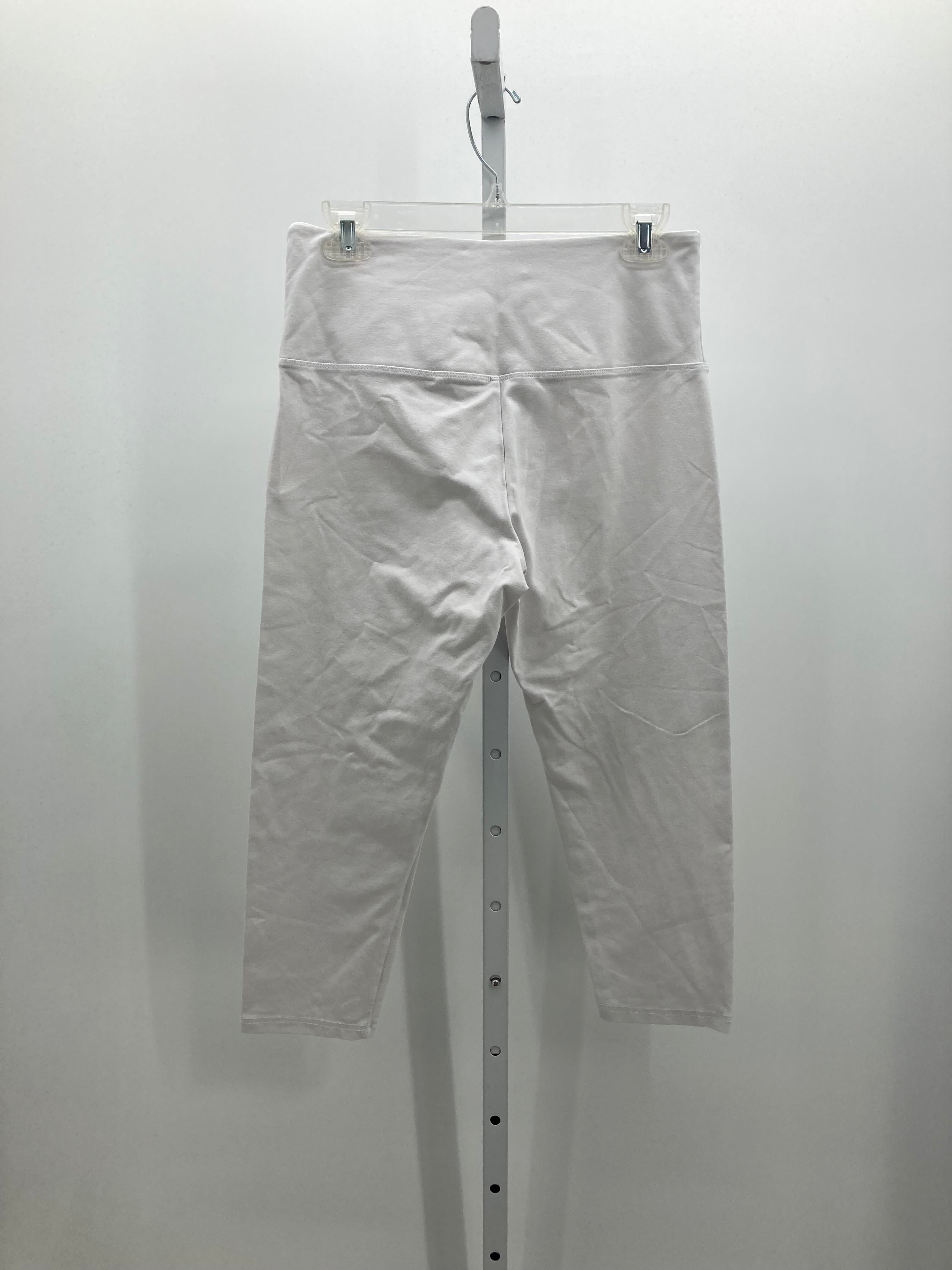 Suave Size Medium Misses Capri Pants