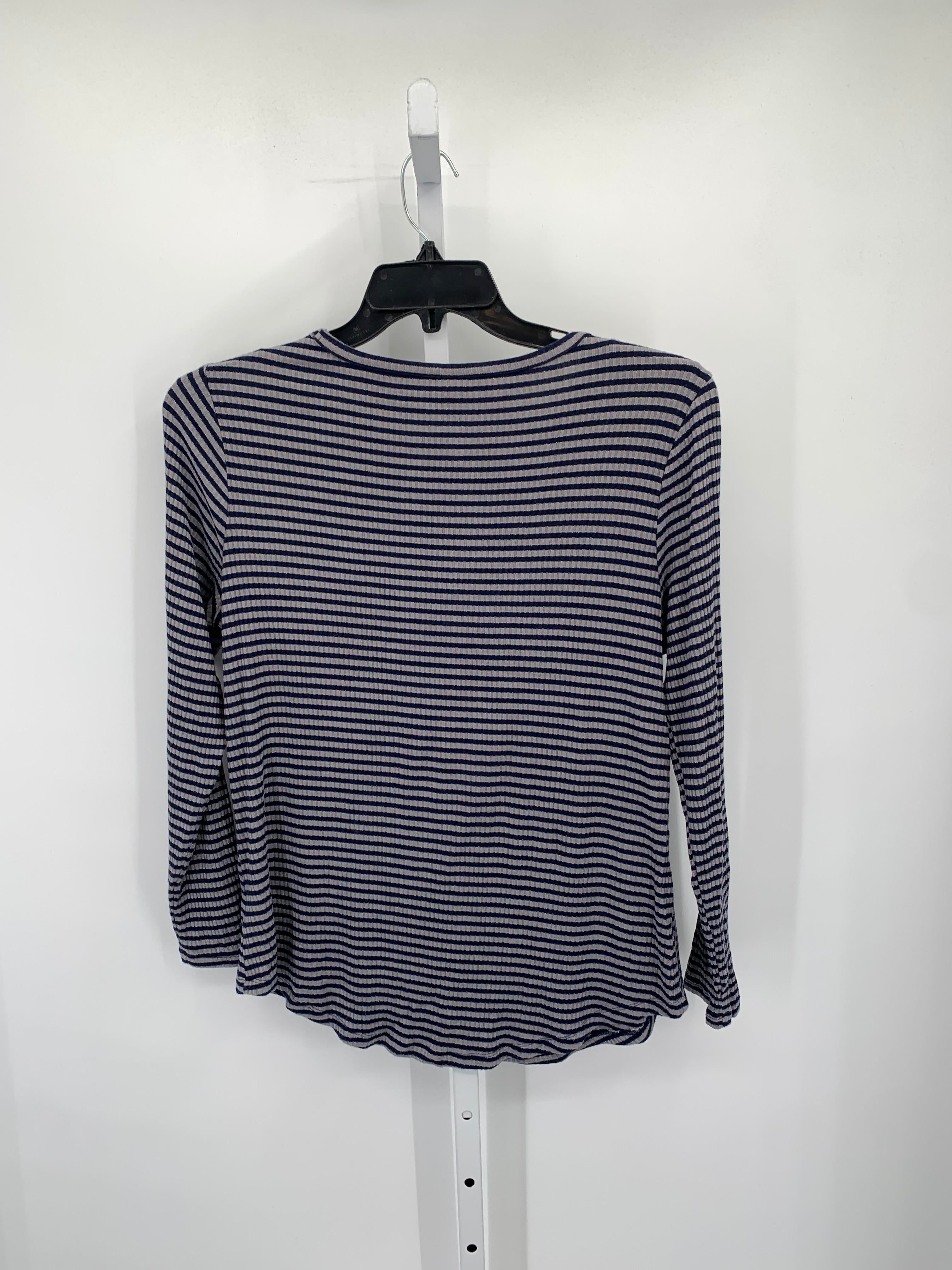 Old Navy Size Large Misses Long Sleeve Shirt