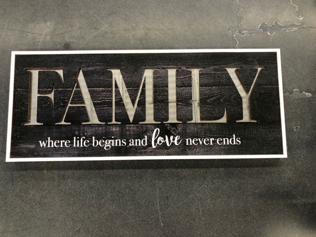 BLACK AND WHITE FAMILY MIRRORED WALL ART.