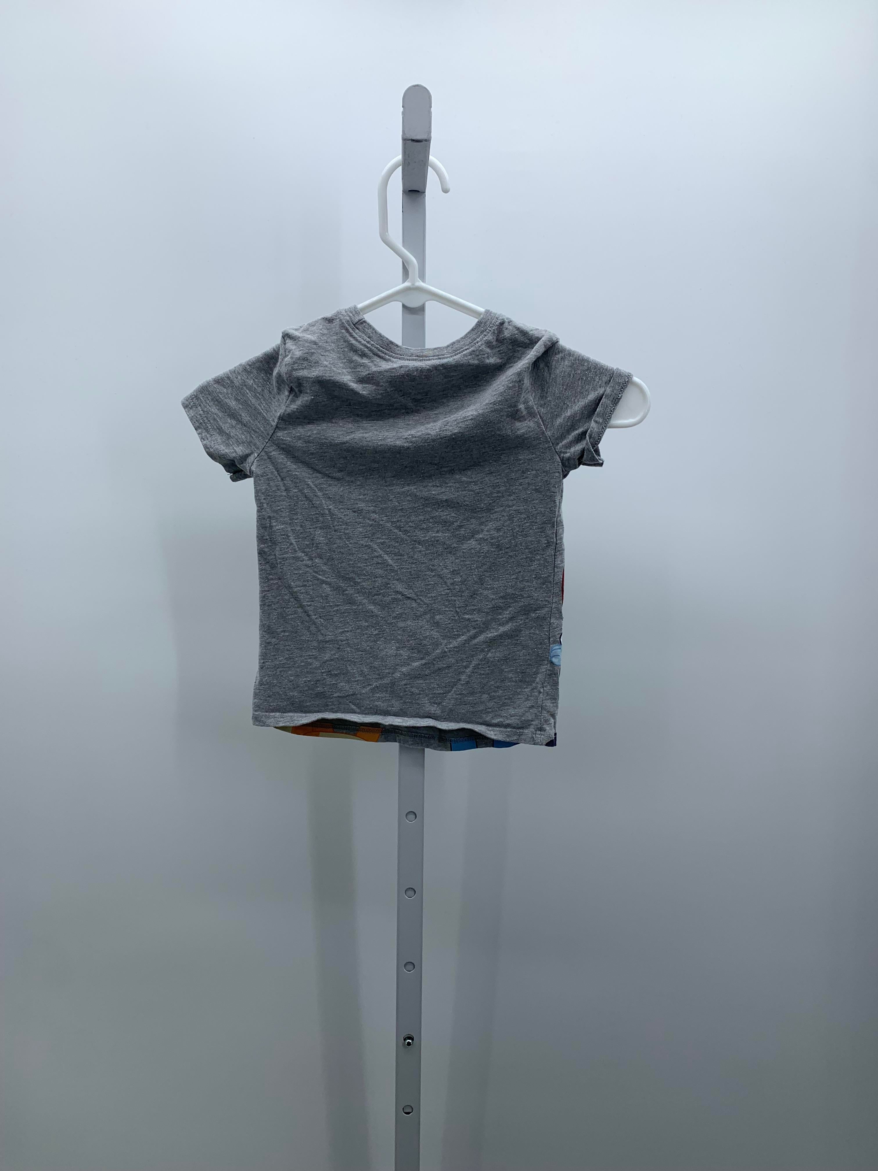 SHORT SLV GRAPHIC TEE.