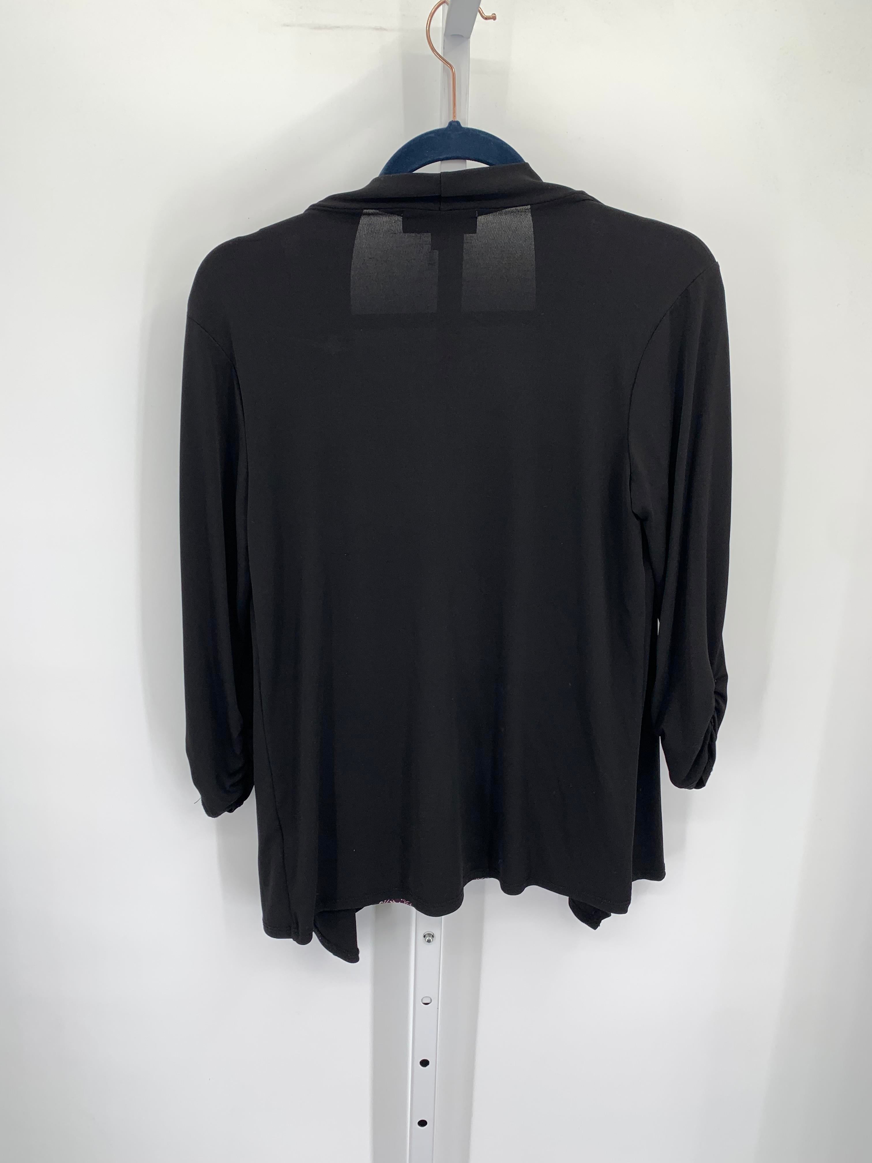 Size Small Misses 3/4 Sleeve Shirt