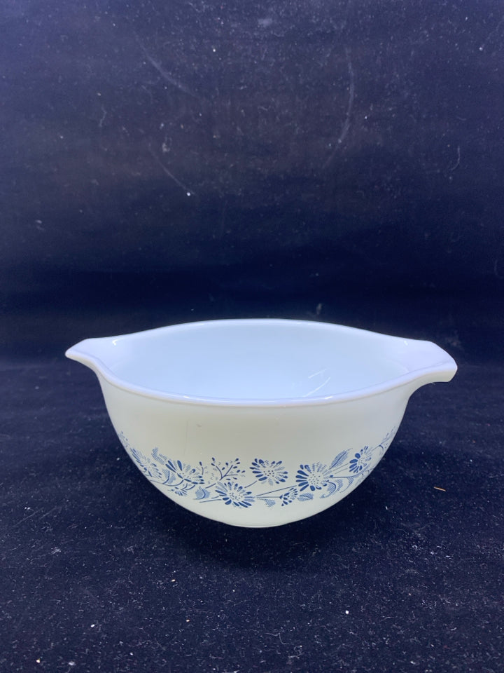 VTG PYREX BLUE DESIGN BOWL W CINDERELLA HANDLES.