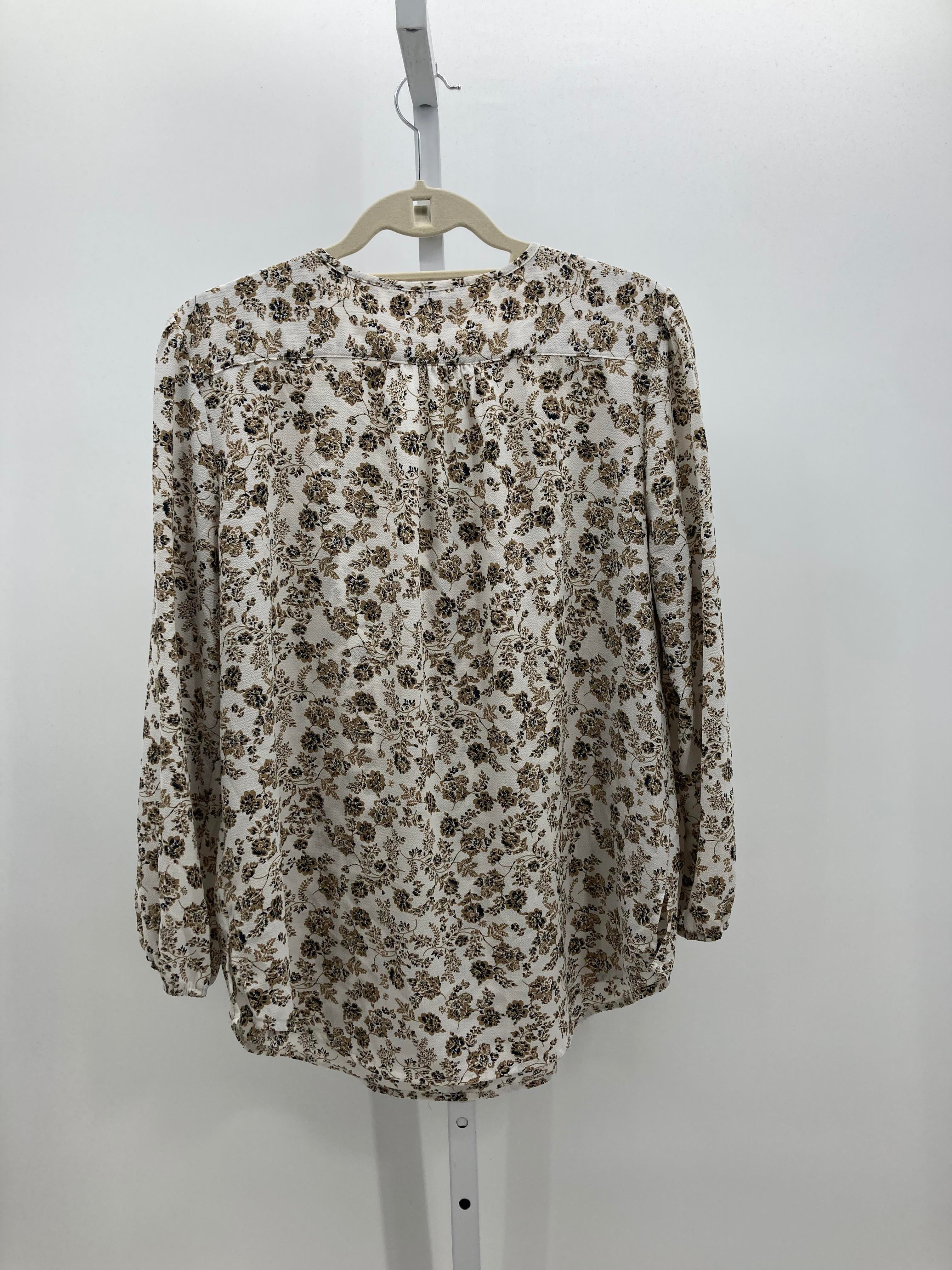 Size Extra Large Misses 3/4 Sleeve Shirt
