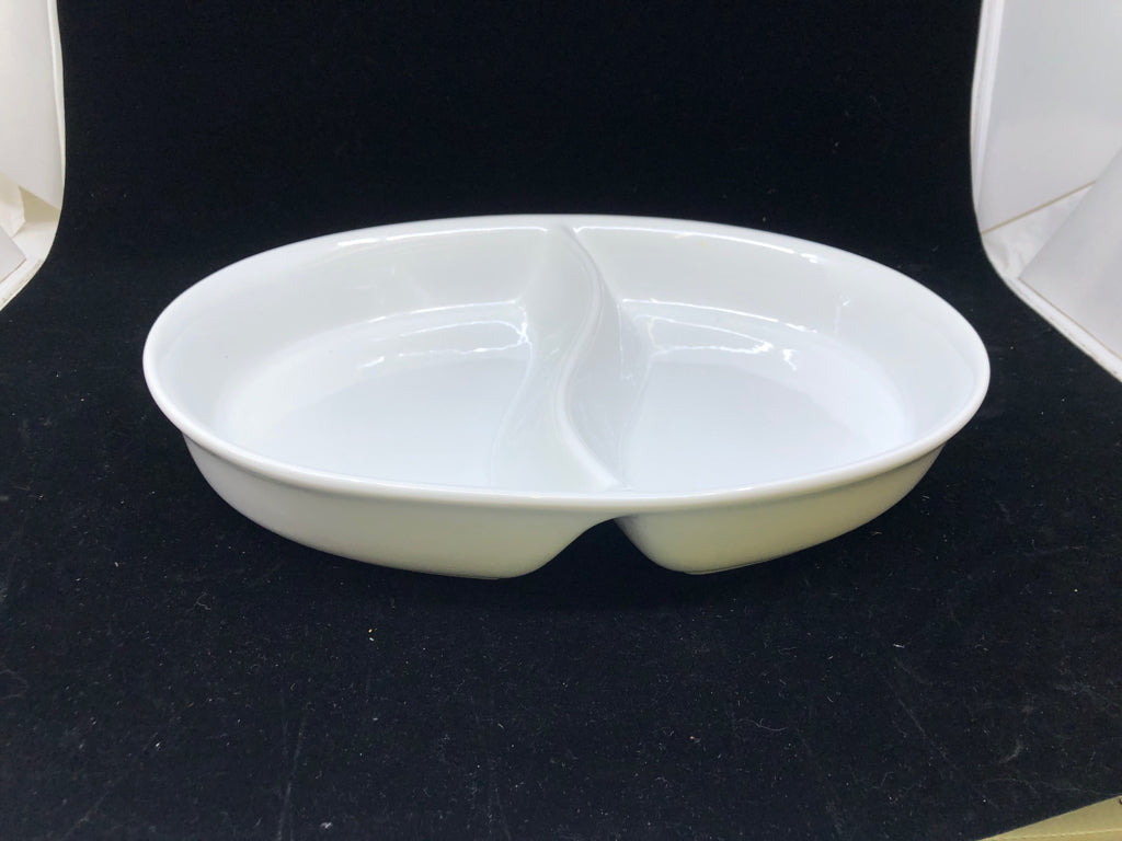 WHITE DIVIDED CERAMIC SERVER.