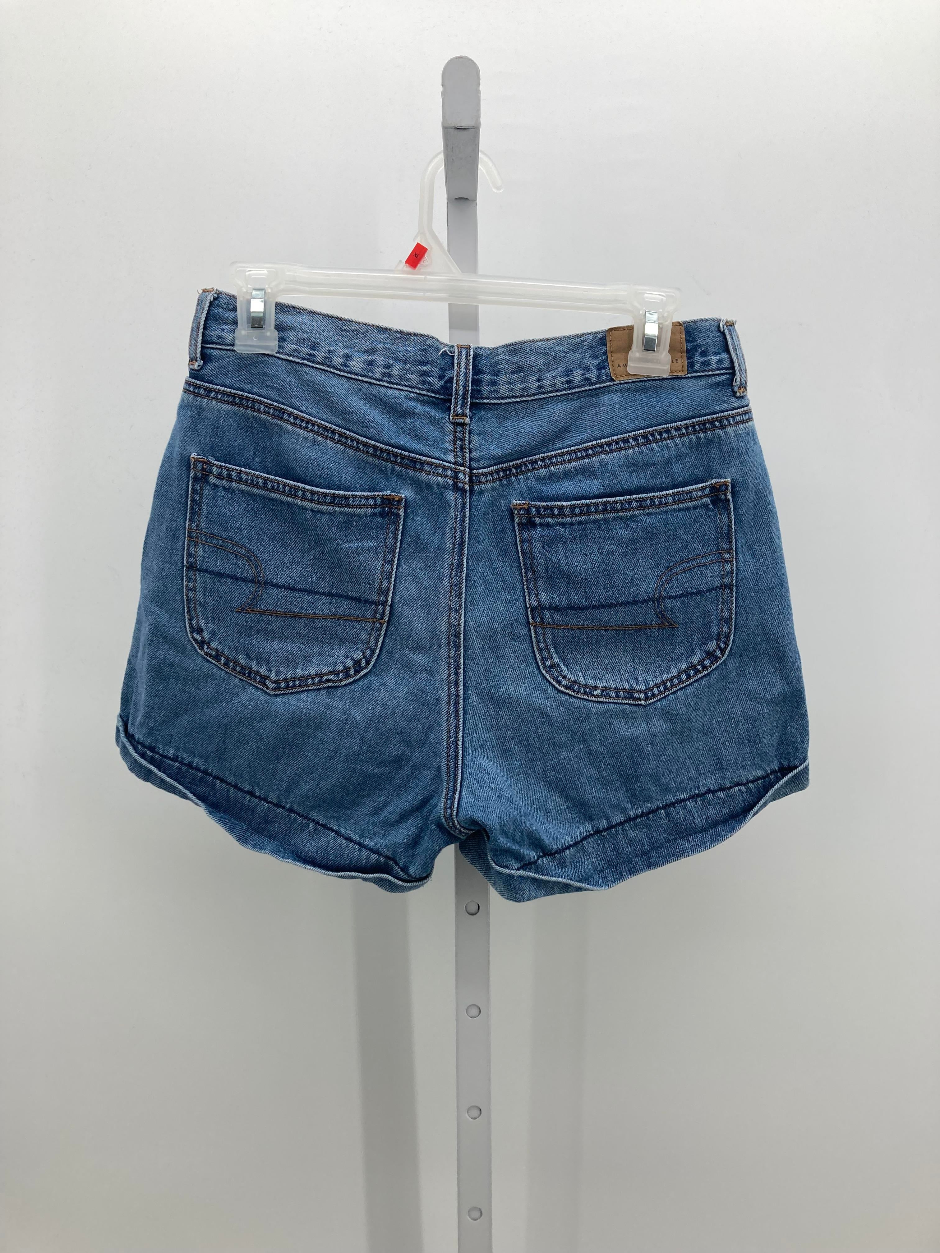 American Eagle Size 6 Juniors Shorts