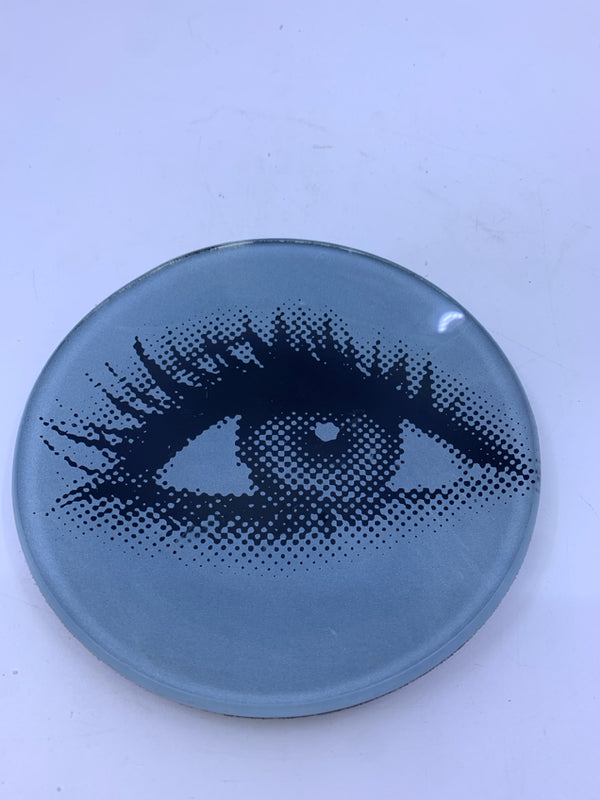 GLASS ROUND EYE CATCH ALL DISH.