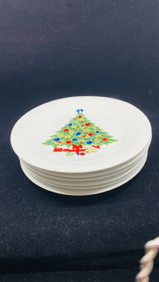 6 CHRISTMAS TREE DINNER PLATES.