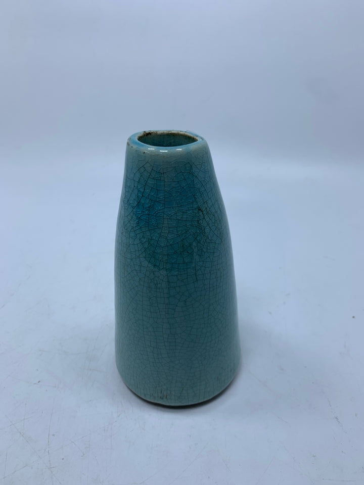LIGHT BLUE CRACKLE CONE SHAPED VASE.