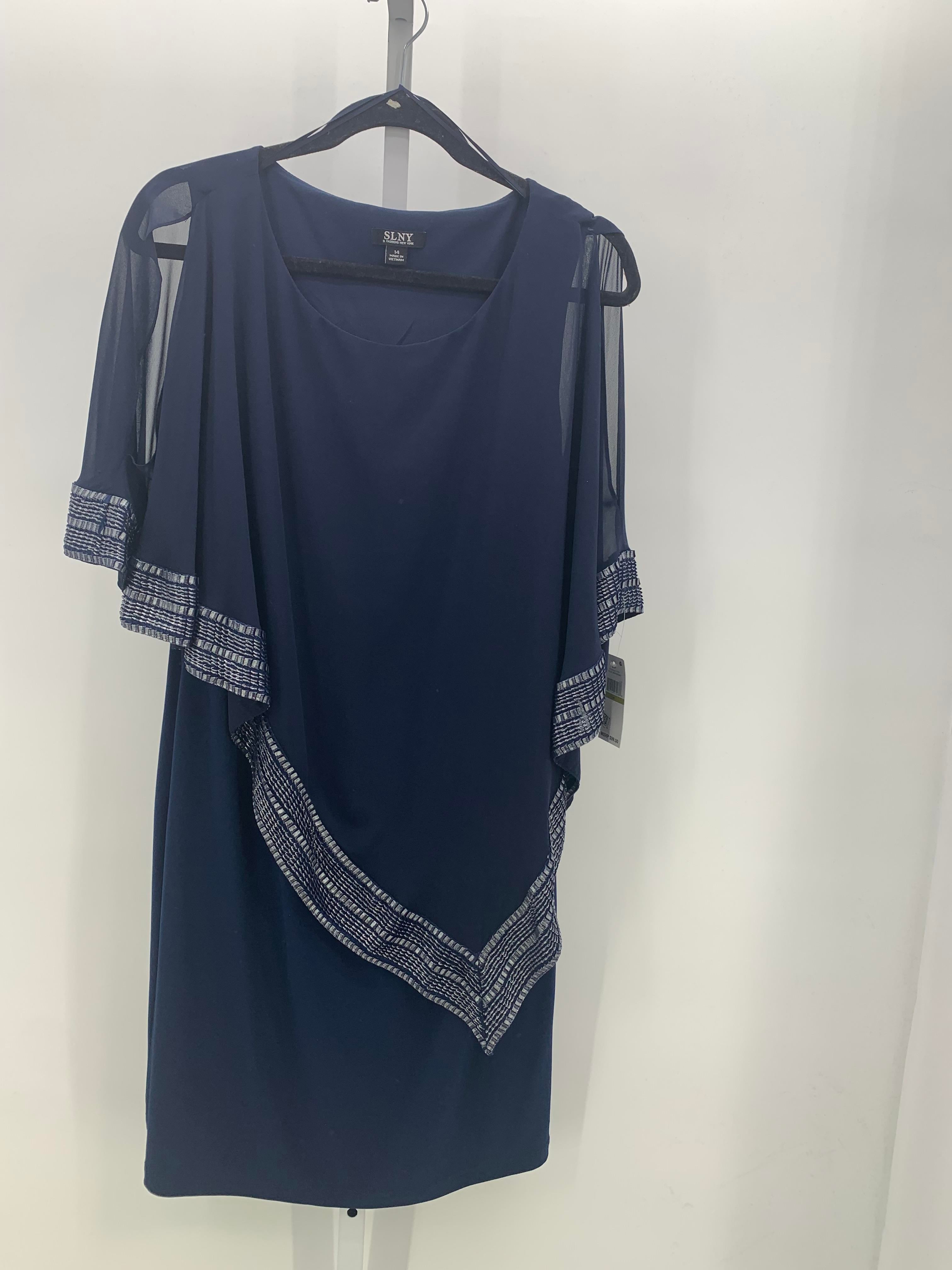 Size 14 Misses Short Sleeve Dress