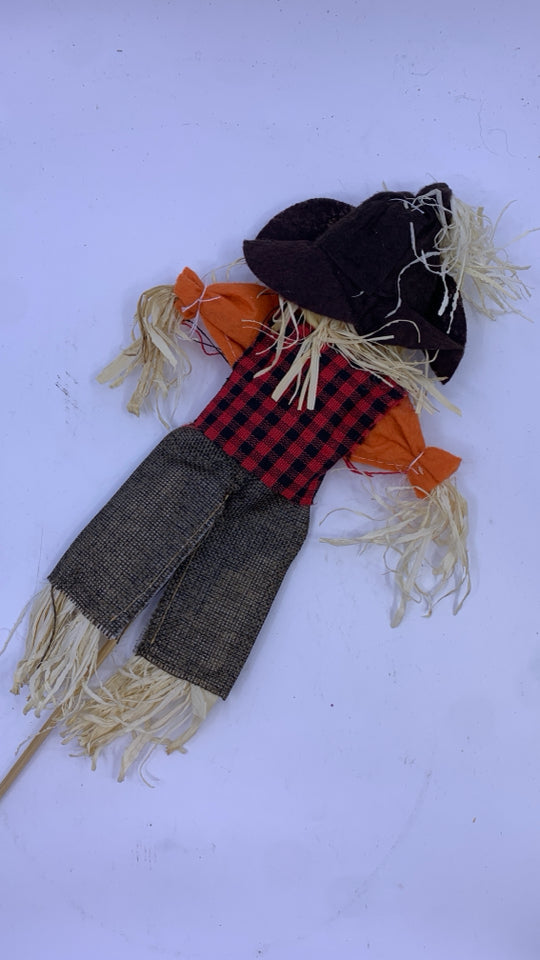 SCARECROW STAKE.